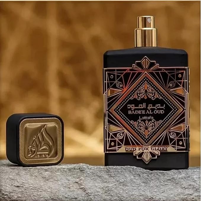 Perfume Oriental Amadeirado Bade’e Al Oud Oud for Glory Eau de Parfum 100ml - Masculino